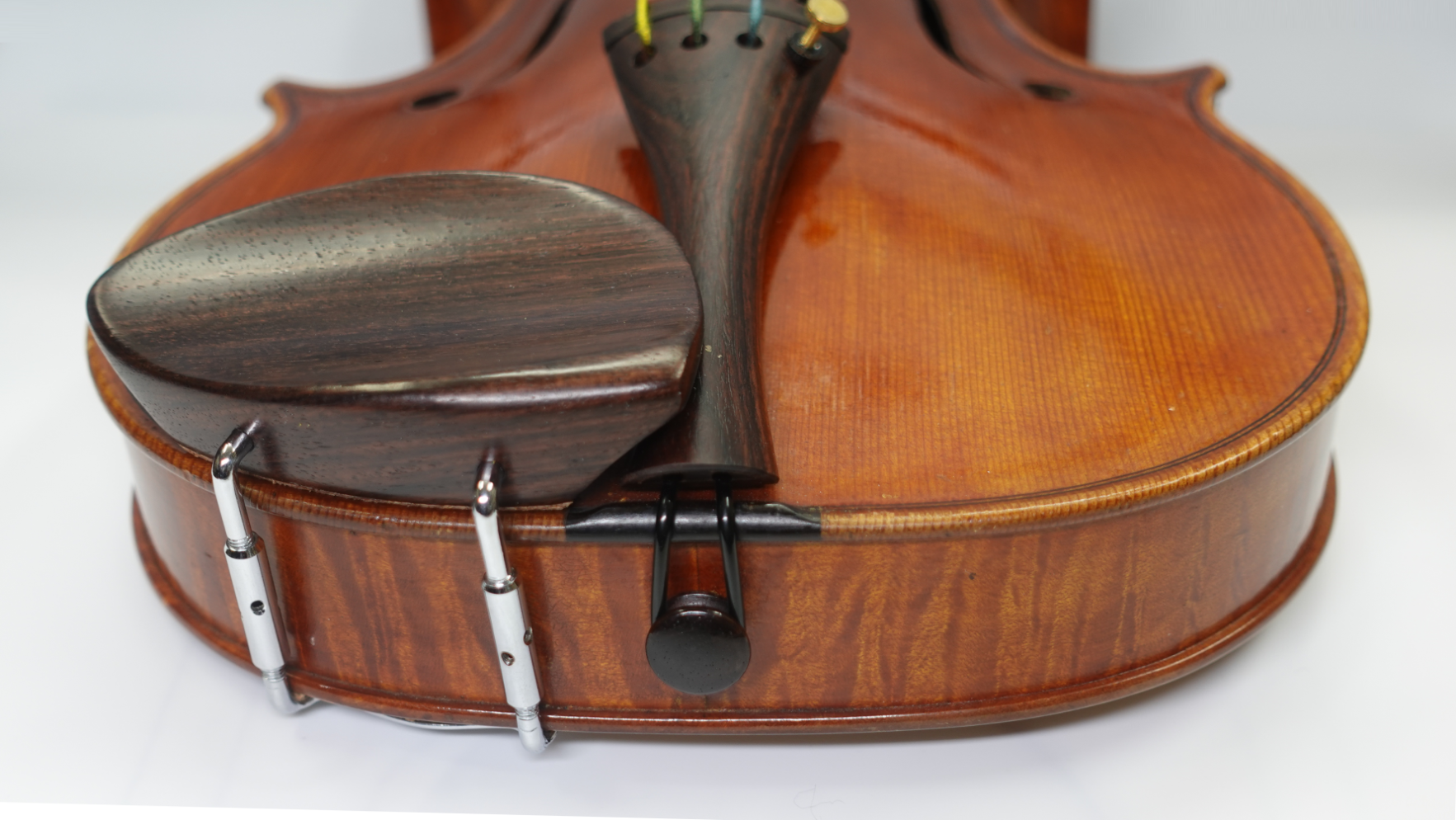 縞黒檀バイオリン顎当て ガラスコート仕上げ スドラド型 低価格の 49.0